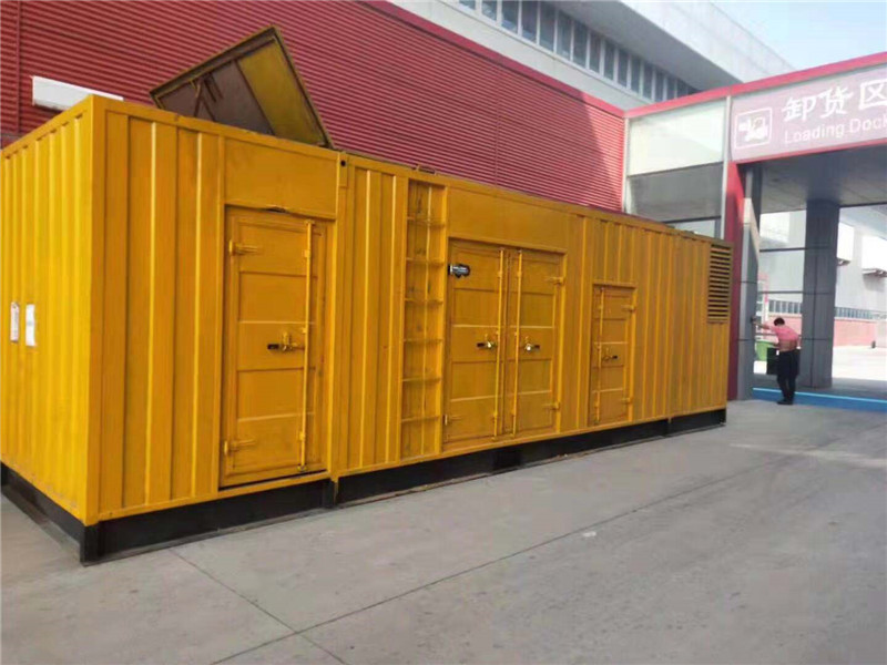巴林右国内外发电机组租赁合同在明确设备维护责任方面有哪些不同做法？